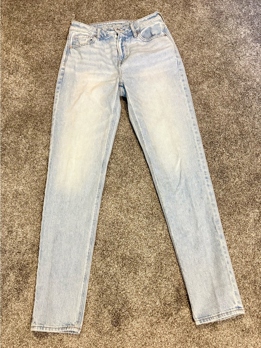American Eagle Light Wash Women’s Straight-Leg Jeans Length XL size 4